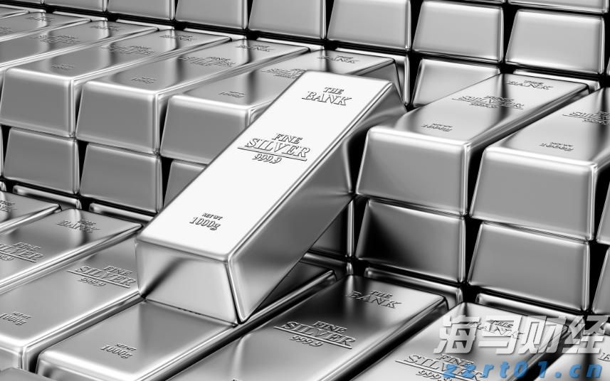 湛江边检站保障40万吨级转子帆加装船安全靠泊