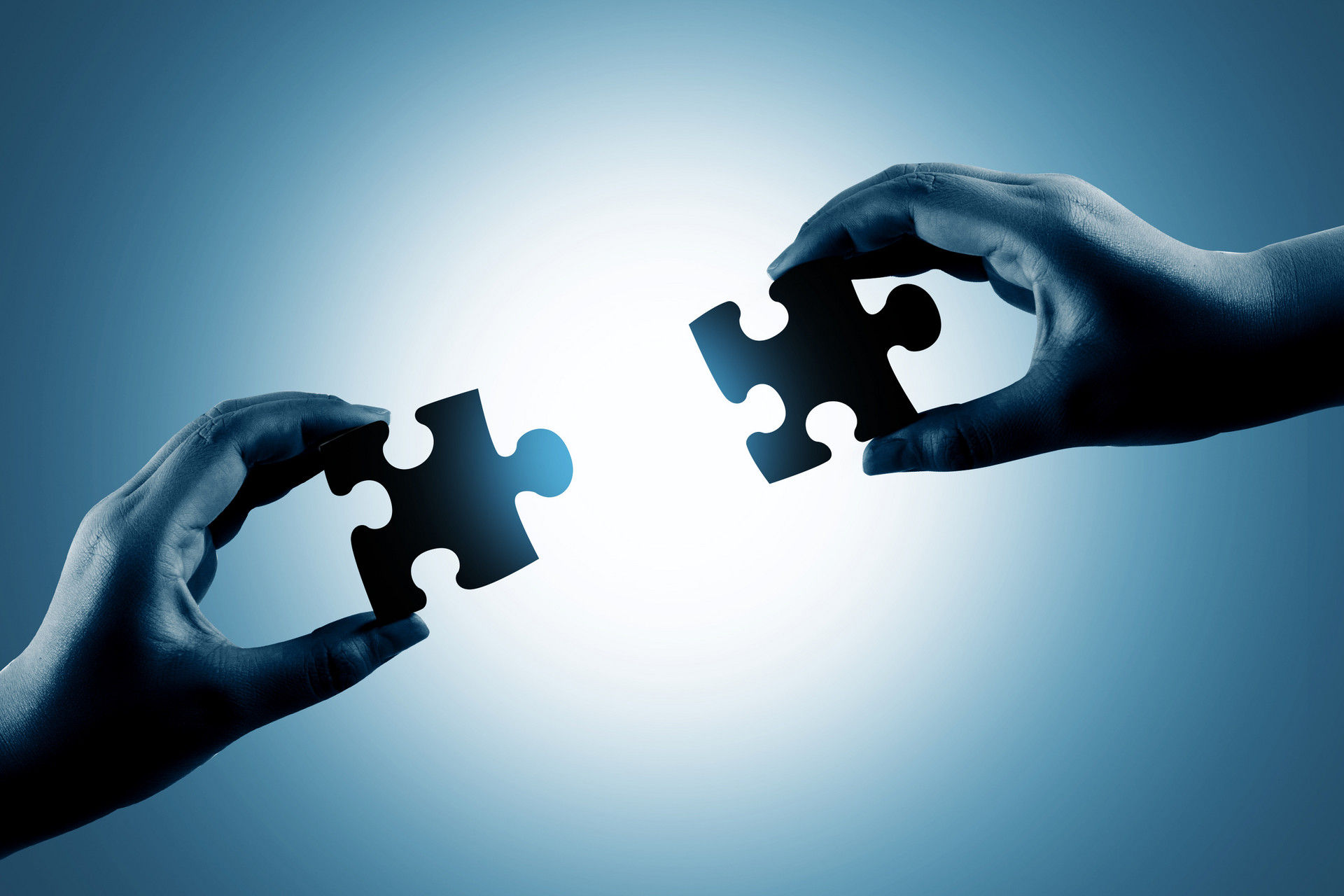 紧张局势加剧！鲍威尔坚持不降息 特朗普要求美联储理事会“介入”