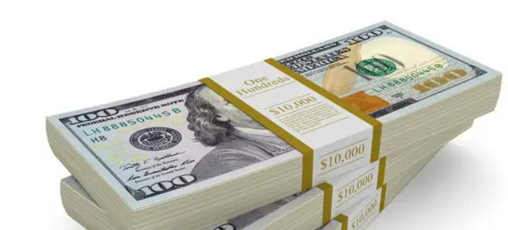 柳梧铁路金田跨平武高速特大桥首片T梁顺利架设